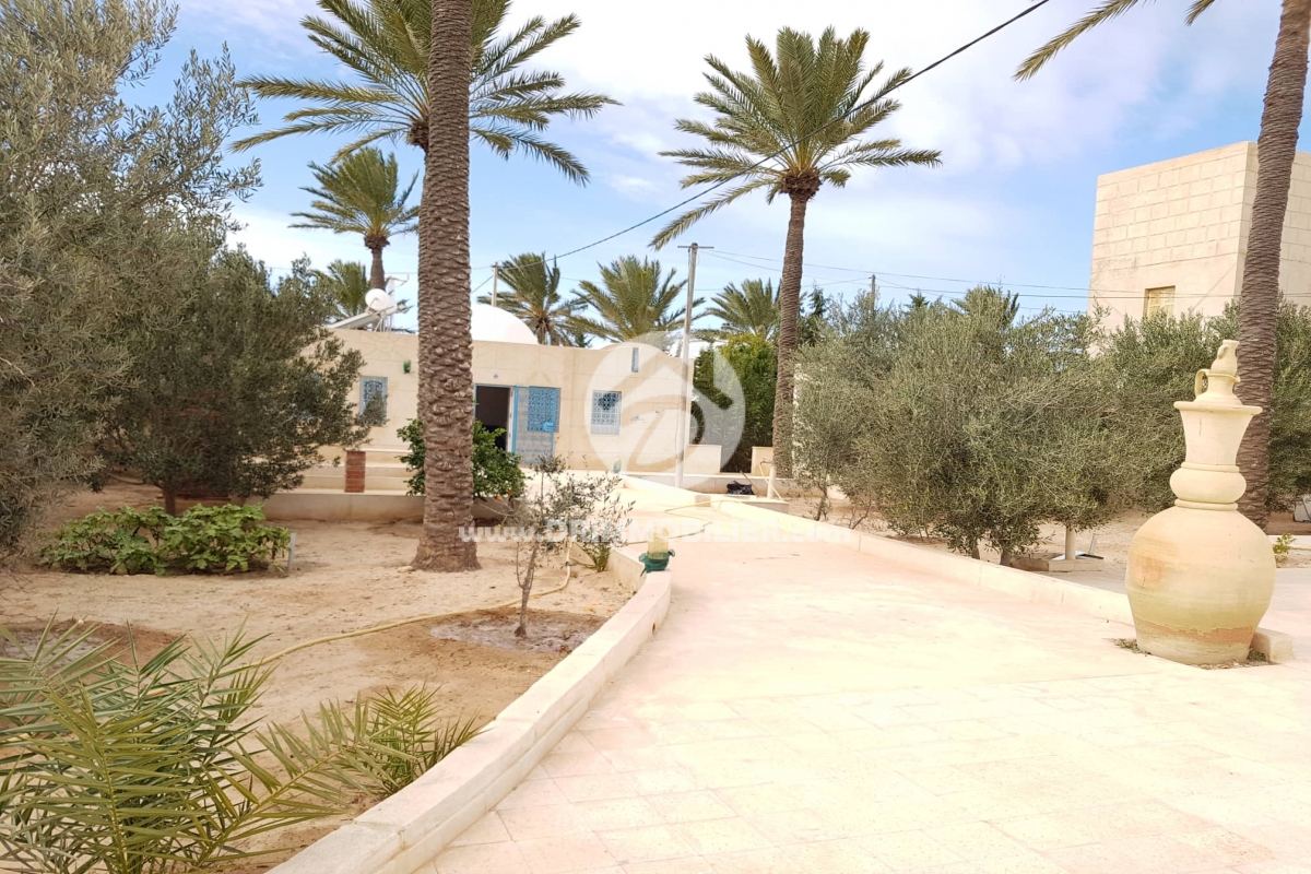 L 234 -                            Vente
                           Villa Meublé Djerba